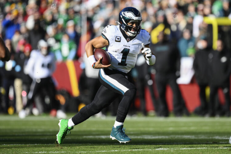 Eagles coach Sirianni says it's 'tough' for Hurts to play against Dallas with head injury